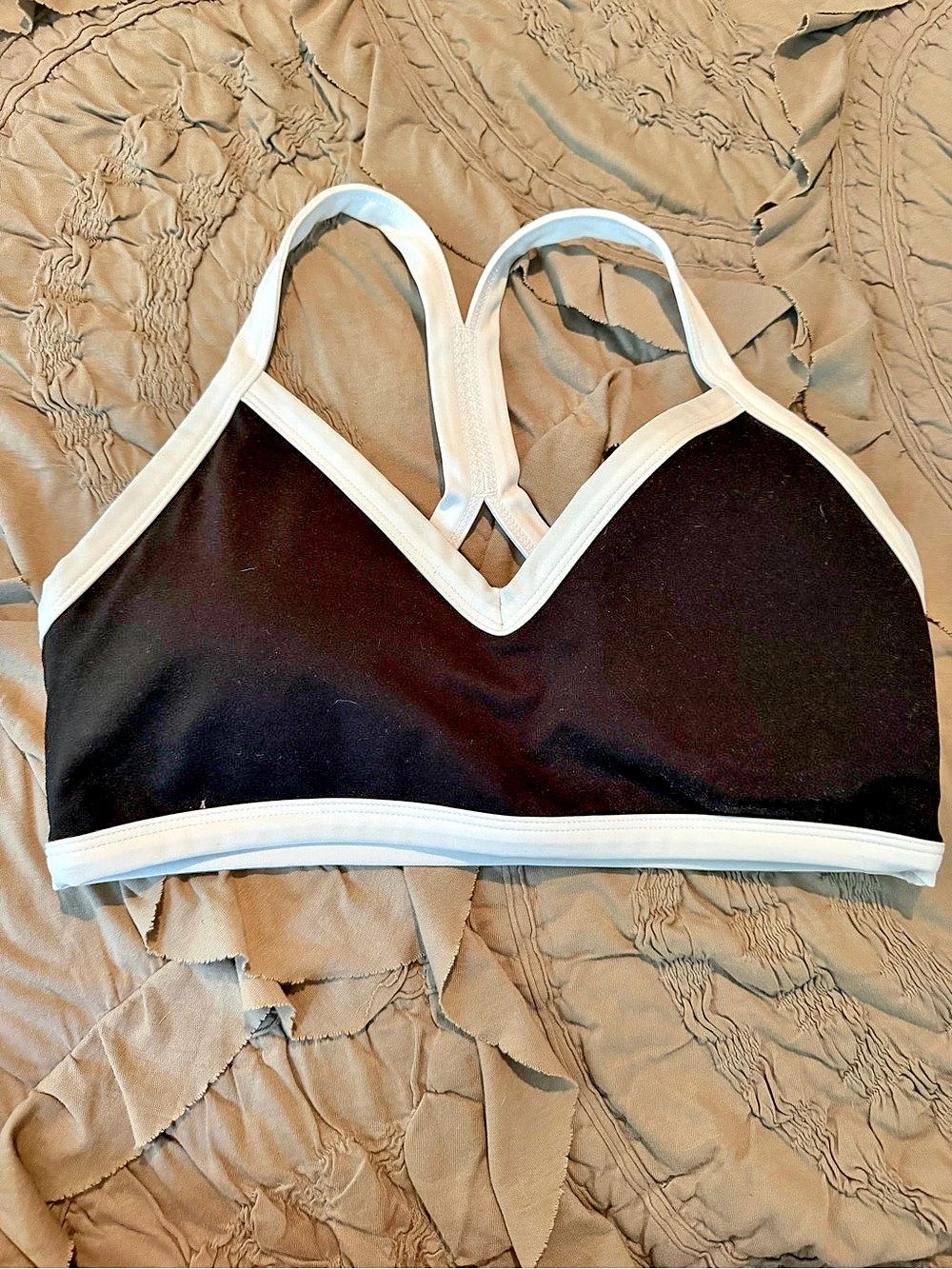FORM Layered Bra Black & White Sports Bra Like New